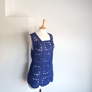 70s Crochet Tunic Vest Tank Top Scalloped Hem SMALL 34-35&quot; Royal Blue Knit