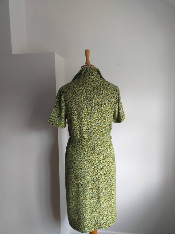 1940s 1950s  Dress Lime Green Geometric Print  39" - image 8