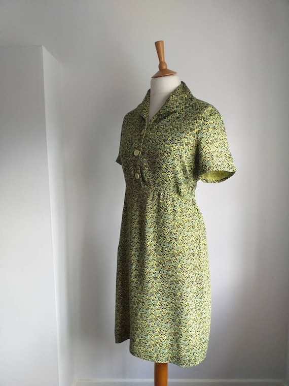 1940s 1950s  Dress Lime Green Geometric Print  39" - image 3