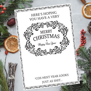 Nous espérons que vous passez un très joyeux Noël|Carte amusante|Carte de Noël|Drôle|Chic|Noël|Rire|Noël|Vérité|Année difficile|Carte grossière