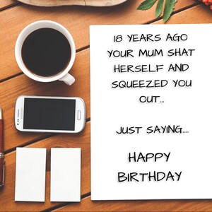 18 jaar geleden je moeder Shat zichzelf | Gelukkige verjaardag | Onbeleefd Card | Ruwe Card | Belediging | Kaart beledigen | 18e | 18