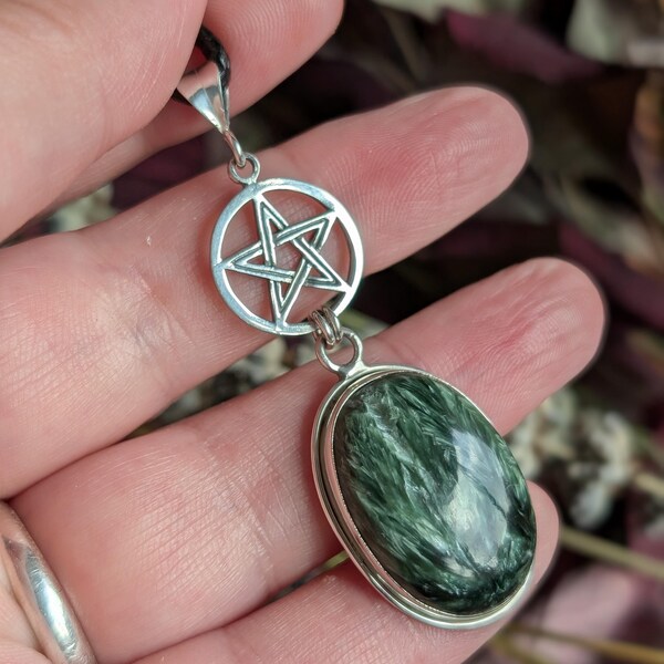 RoJen 925 Sterling Silver Seraphinite with Pentagram Pendant | Wiccan Pagan Necklace | Stone of Light, Healing & Divine Feminine Energy