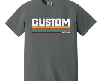 Camiseta personalizada con texto personalizado y colores cómodos, diseño retro, tierra y arcilla.