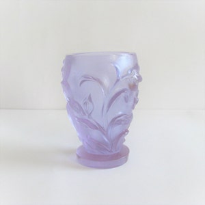 Seltene Vintage Boho Alexandrit / Neodym Glas Vase Art Deco