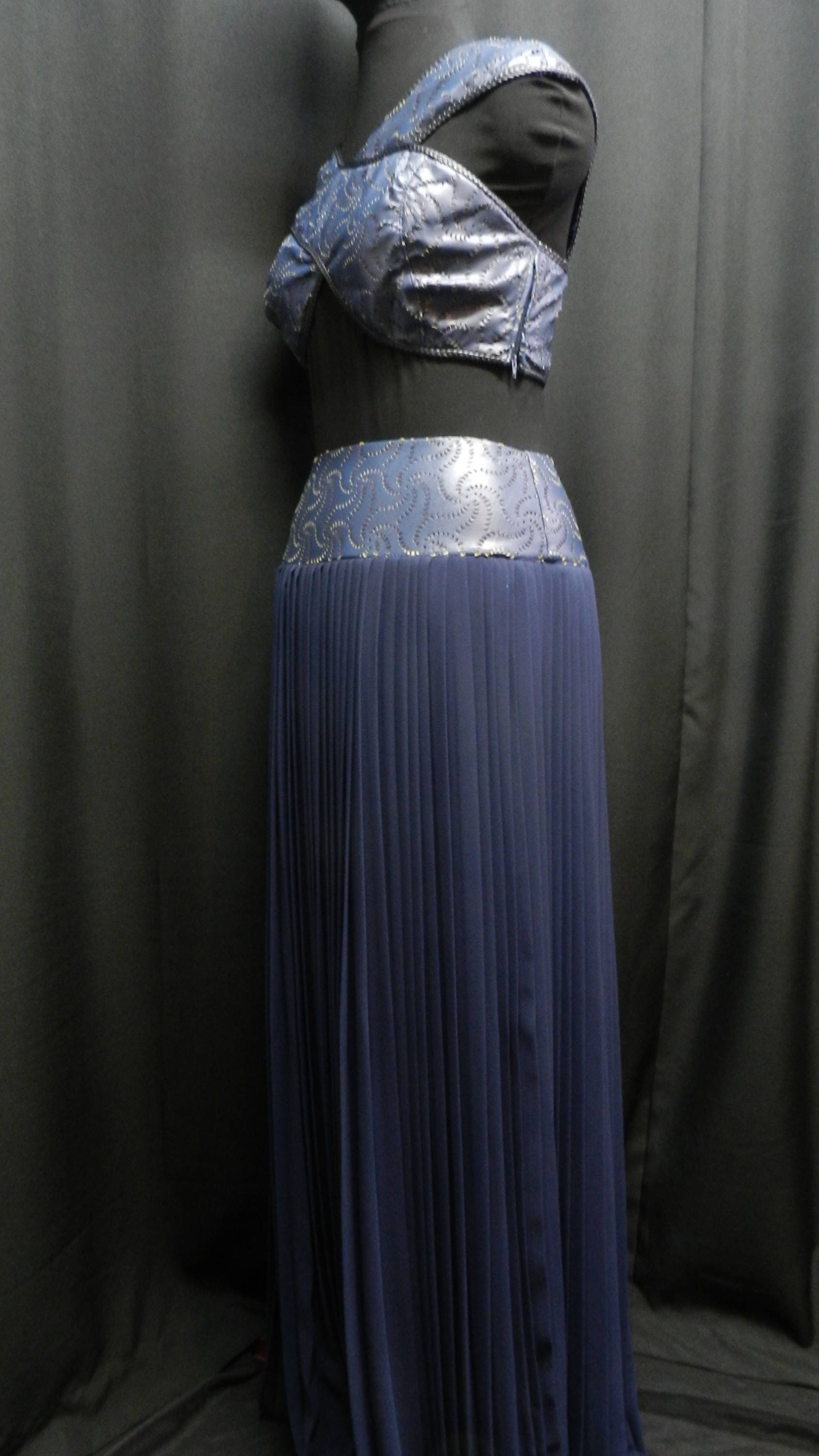 where to buy cocktail dresses in store Strapless Formal A Line Floral Lace Midi Dress BABARONI Velvet Plum Bridesmaid Beach Boutique Color:Orange Dress BABEYOND dedicate to retro
