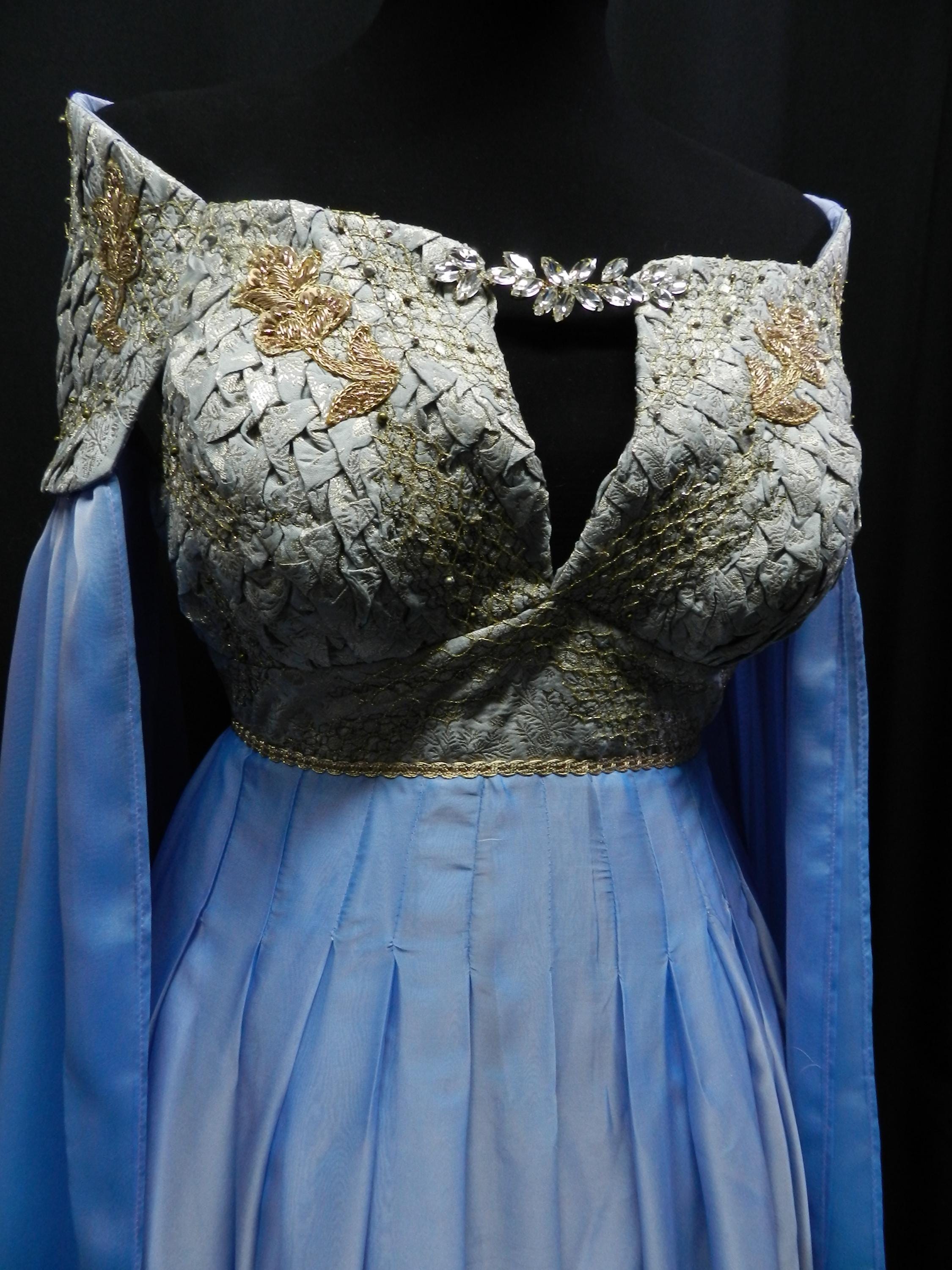 daenerys blue dress READY TO SHIP Fairy Wedding inspired by Targaryen and gold WornOnTV: Harper's black printed Color:Lycra Sherri Hill Dress 58143 Open back