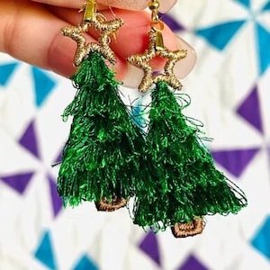Christmas Tree FRINGE FSL Earrings - In the Hoop Freestanding Lace Earrings-Digital Download - Machine Embroidery Design-Embroidery Pattern