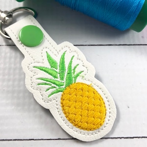 DBB Tiny Pineapple Snap Tab - ITH project for 4x4 and 5x7 hoops