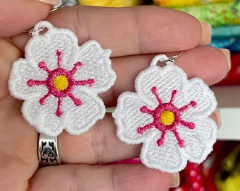 Kirschblüten FSL Ohrringe: Freistehende Spitze Stickdatei (Digitaler Download)