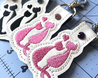 Love Cats snap tab - In the Hoop Machine Embroidery Project - Digital Download - Embroidery File Only - DIY Keyfob Zipper Pull Keyring