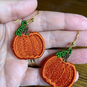 Pumpkin FSL Earrings - Freestanding Lace Earring Design - In the Hoop Embroidery Project - Digital Download for Machine Embroidery