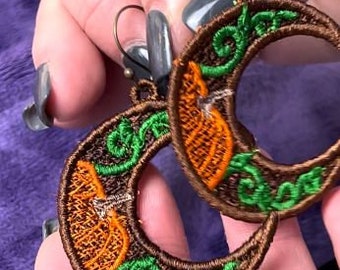 Pumpkin Moon FSL Earrings - Freestanding Lace Earring Design - In the Hoop Embroidery Project - Digital Download for Machine Embroidery