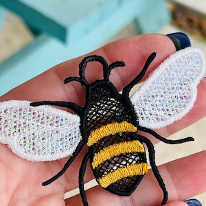 Bee Mylar Freestanding Lace (FSL) Suncatcher, Ornament, or Bookmark - In the Hoop Machine Embroidery Design File for 4x4 hoops