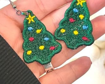 Christmas Tree FSL Earrings - In the Hoop Freestanding Lace Earrings-Digital Download - Machine Embroidery Design File - Embroidery Pattern