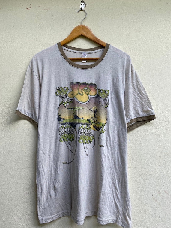 Vintage Tshirt Yes Rock Band Size XXL