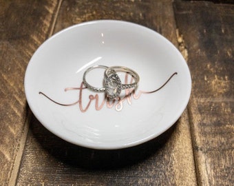 Small gifts for mom, Gifts for daughters, Gifts for her, Wedding ring dish, Personalized Monogram Jewelry Dish, bridesmaid personalized dish