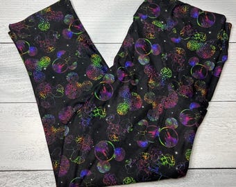 Colorful Mouse Print Capri Leggings with Pockets, High Waisted Lounge Wear