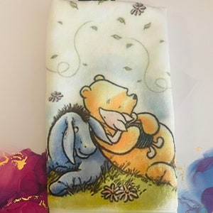Winnie Hand Towel