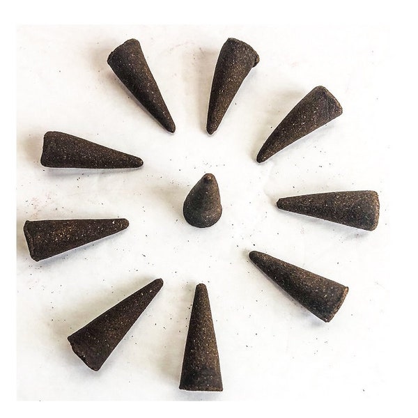 Sandalwood Incense Cones - Fresh Handmade Cones for Meditation Aromatherapy