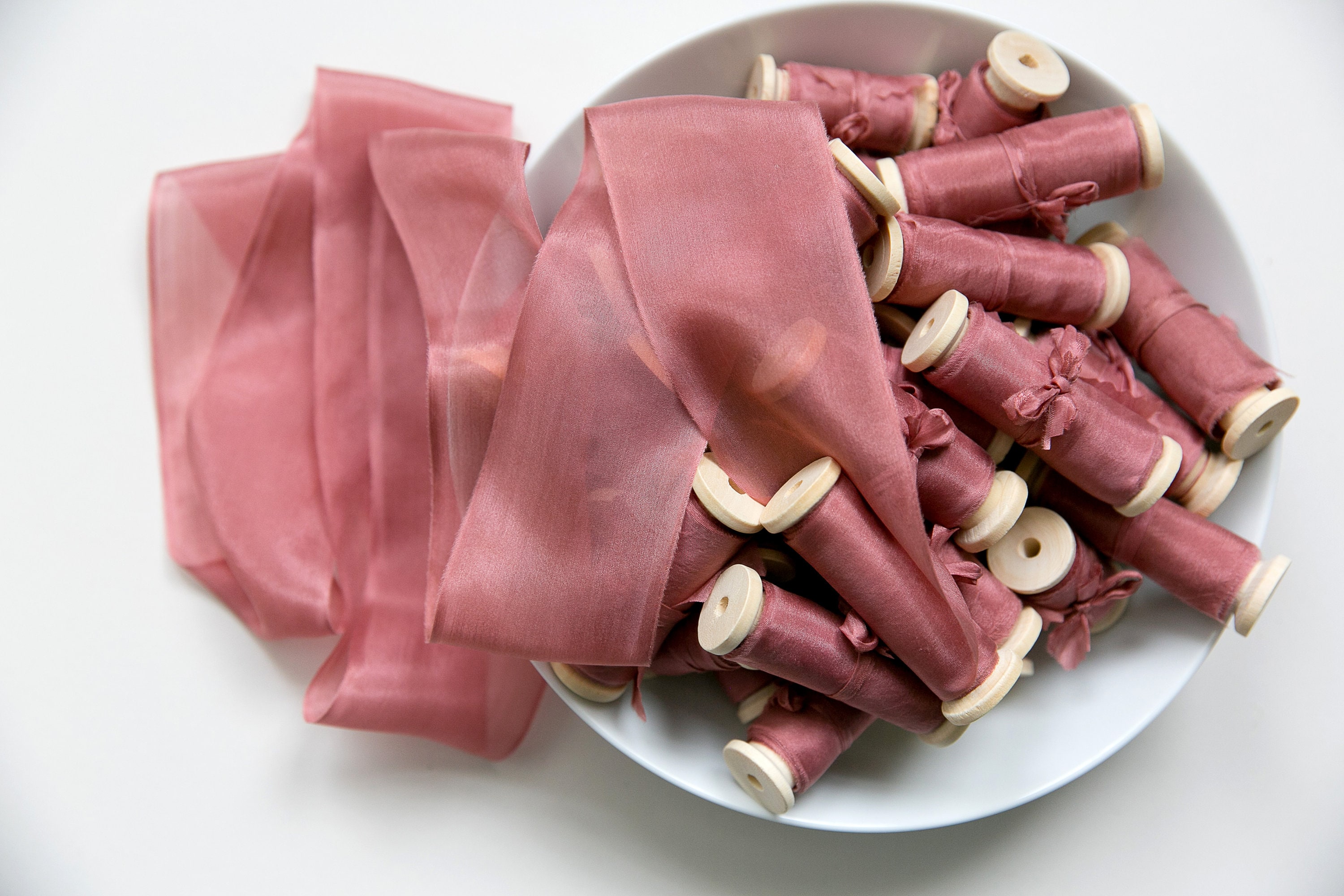 Ruban de soie, ruban de soie teint à la main cherise rouge, rubans de soie, rubans de soie teints à la main, ruban de soie 100 % pure, ruban de bouque