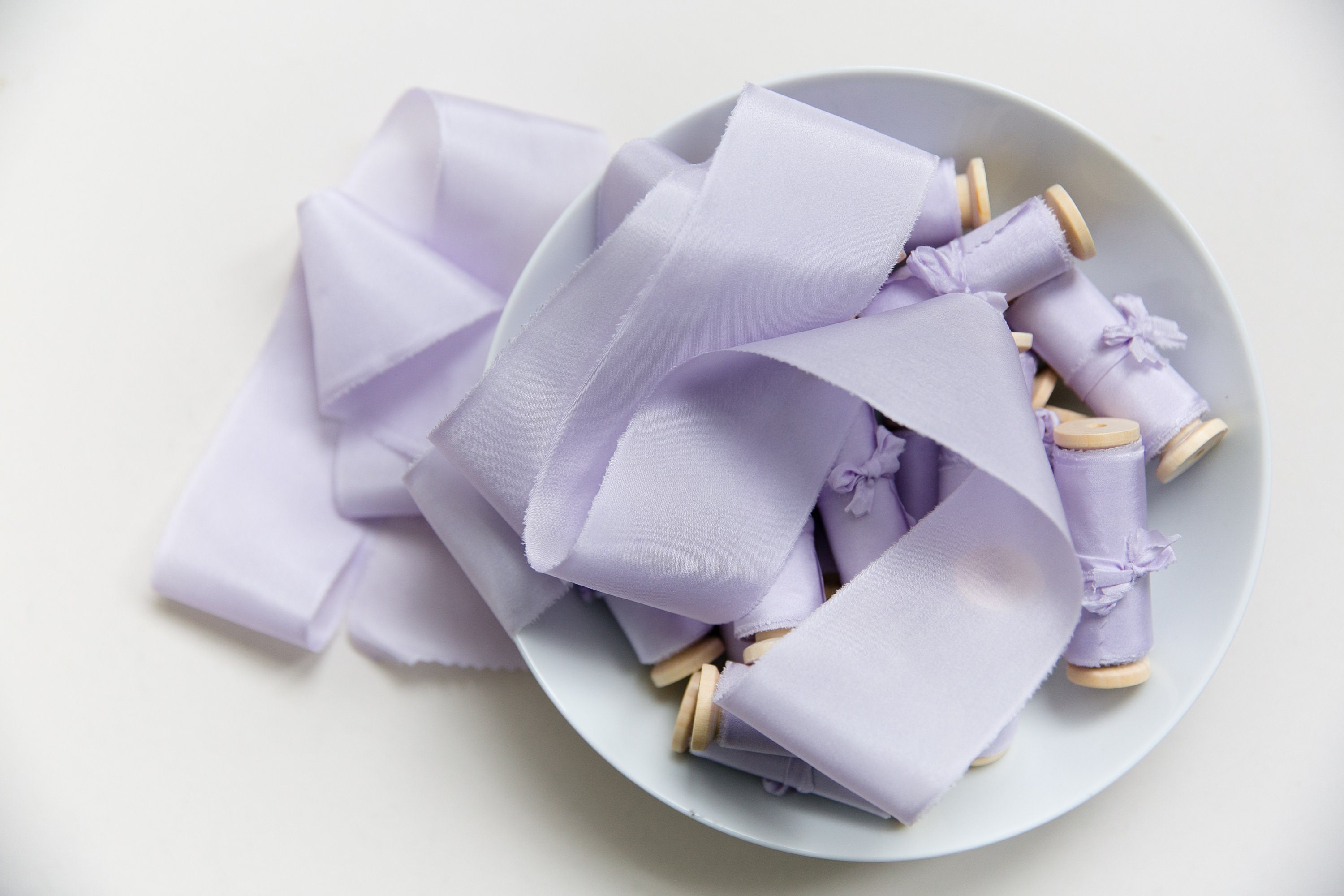 Ruban de soie, ruban de soie teint à la main pervenche violet, rubans de soie, rubans de soie teints à la main, ruban de soie 100 % pure, ruban de bou