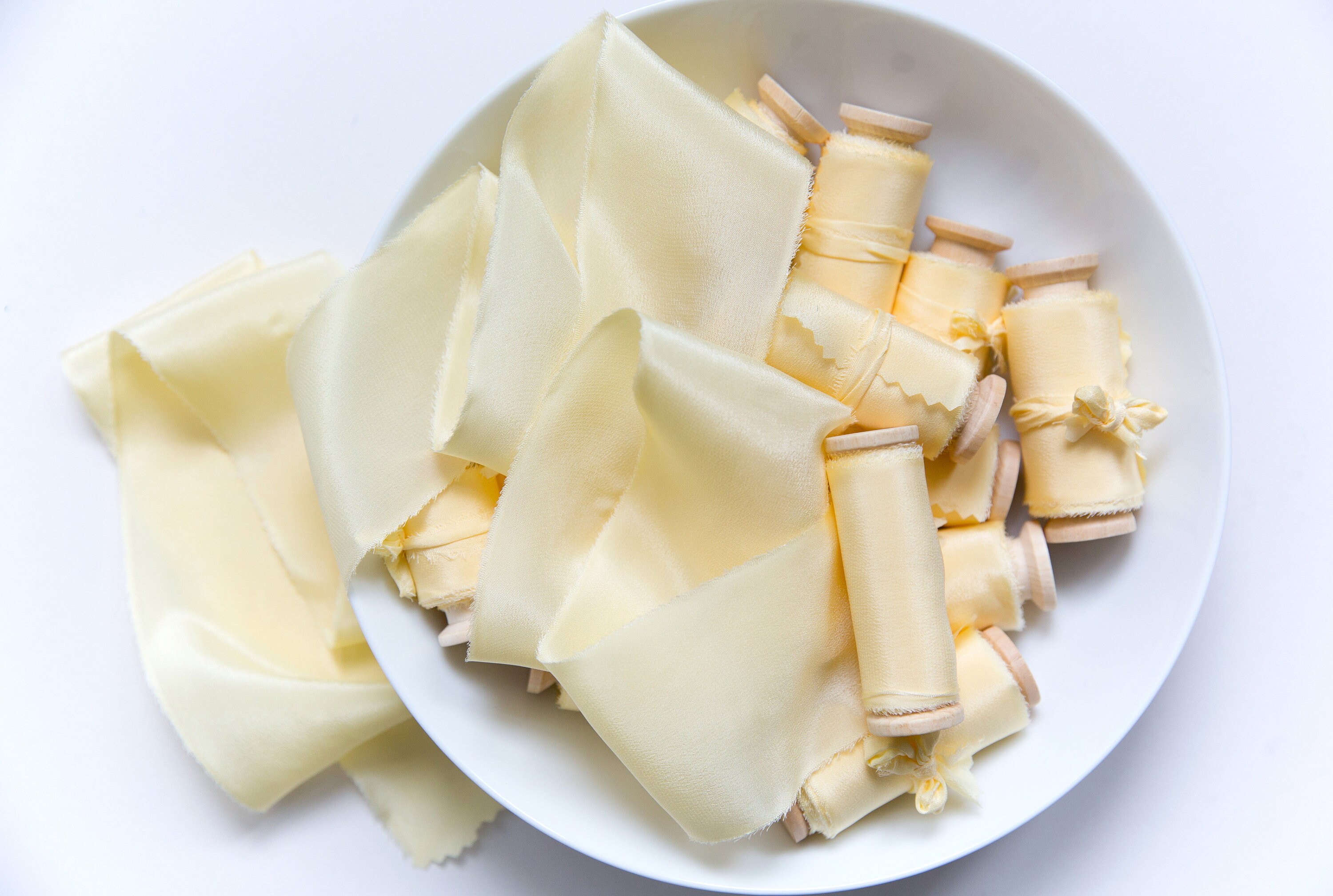 Ruban de soie, ruban de soie teint à la main jaune citron, rubans de soie, rubans de soie teints à la main, ruban de soie 100 % pure, ruban de mariage