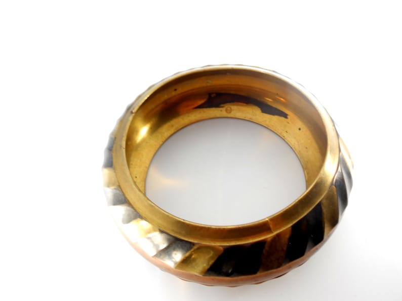 Vintage Large Oversized India Brass Bronze Copper Striped Slave Cuff bangle B-0434