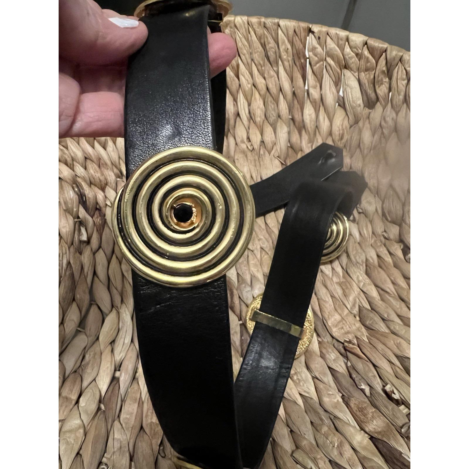 Vintage Accessocraft Nyc Gold Medallion Belt 70 display picture 1