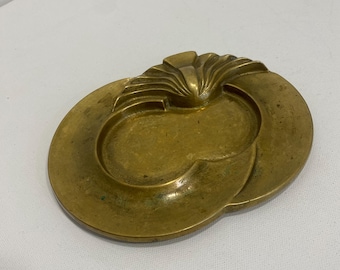 Heavy Brass Plate Keys Table Decorative Hollywood Regency Vintage 1970s Ashtray