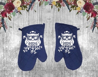 Set of 2 - Quilted Cotton Oven Mitts - Cute Happy Owl - Gift - Choose Colors - Blue Black Red