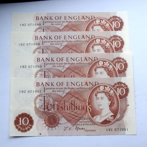 J S Fforde 1966-70 Ten Shilling notes X 4 Consecutive Numbers Uncirculated banknotes