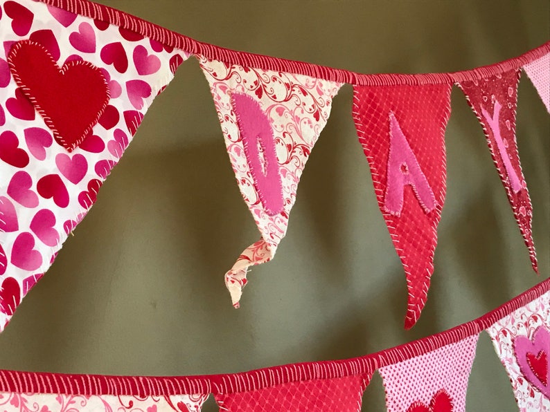 Heart Theme decor Classroom decor Heart banner Valentine/'s Day banner Love Theme banner Kiss Theme banner Unique banner Red and Pink banner