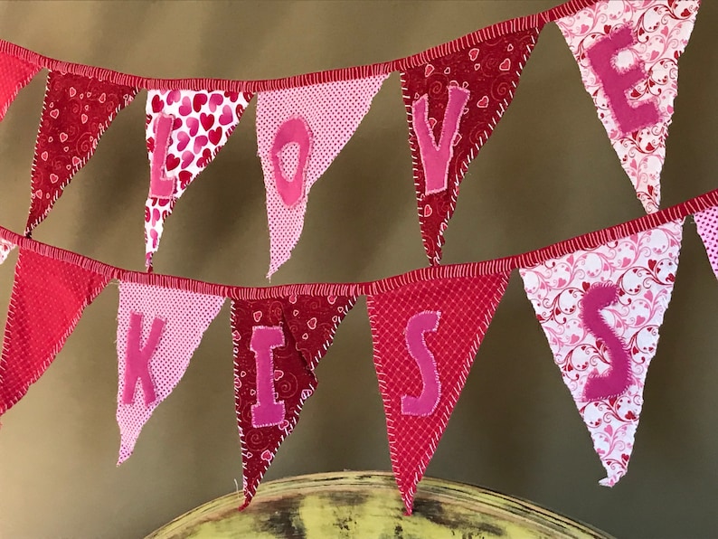 Heart Theme decor Classroom decor Heart banner Valentine/'s Day banner Love Theme banner Kiss Theme banner Unique banner Red and Pink banner