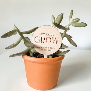 Let Love Grow Plant Tag Favor | Wedding Favor | Mini Succulent Favor | Bridal Shower | Wooden Personalized Plant Tags | Succulent Favor