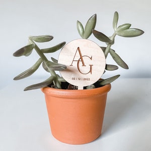Wedding Initial Plant Tag Favor | Wedding Favor | Mini Succulent Favor | Bridal Shower | Wooden Personalized Plant Tags | Engagement Party