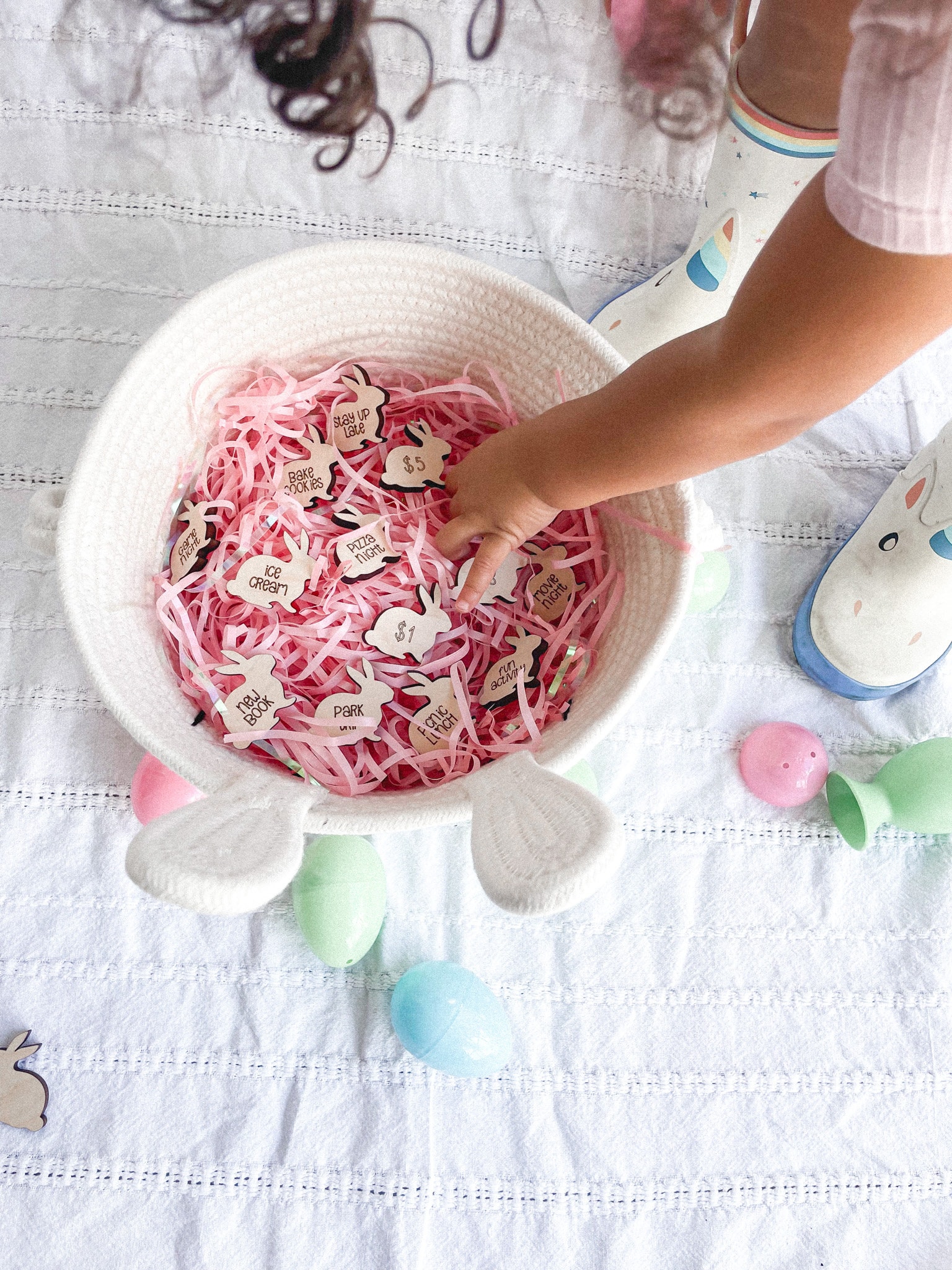 Easter Egg Hunt Tokens | Wood Easter Tokens | Set of 12 | Kid’s Easter Ideas | Easter Basket Filler | Easter Eggs | Unique Easter Ideas