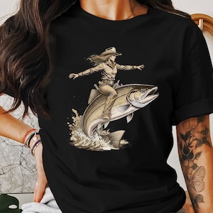 T-shirt cowgirl riding fish, digitale download, grappig rodeo western-T-shirt, eigenzinnig viscadeau, uniek cowgirl-ontwerp