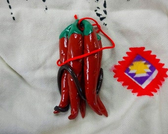 Vintage 1980s 1990s Red Chili Pepper Cluster Bundle Southwest Western Kitschy Christmas Tree Ornament