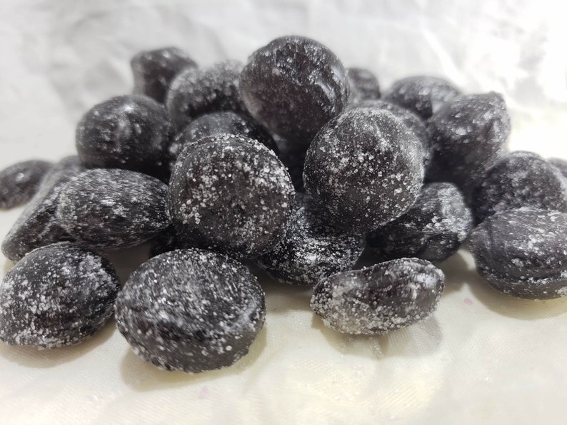 Blackberry Hard Candy Drops 4.5 Ounces image 1
