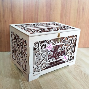 Personalisierte Hochzeitskartenbox mit Schlitzverschluss aus Holz Burgund Rosa Weiß Abschließbar Hochzeitskarte Geldhalter Hochzeitsandenken mit Blume Lilie