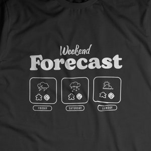 Prévisions du week-end: Soirée de jeux de société, peu importe la météo - L’activité intérieure parfaite - T-shirt unisexe à manches courtes