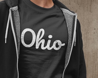 Logotipo vintage de Ohio Retro (Ohio Retro Vintage Script) Camiseta unisex de manga corta
