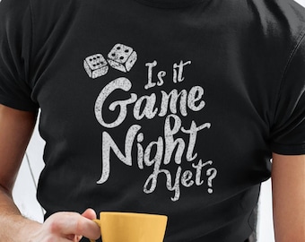 Est-ce que c’est game night encore? | Cadeau pour l’amateur de jeux de société dans votre vie - Fun, Distressed, Dice - T-shirt unisexe à manches courtes