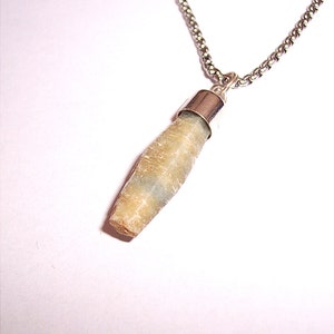 Hexagonal Bi-Color Raw Sapphire Barrel Crystal Necklace Pendant with Free 22&quot; Rolo Chain! E601
