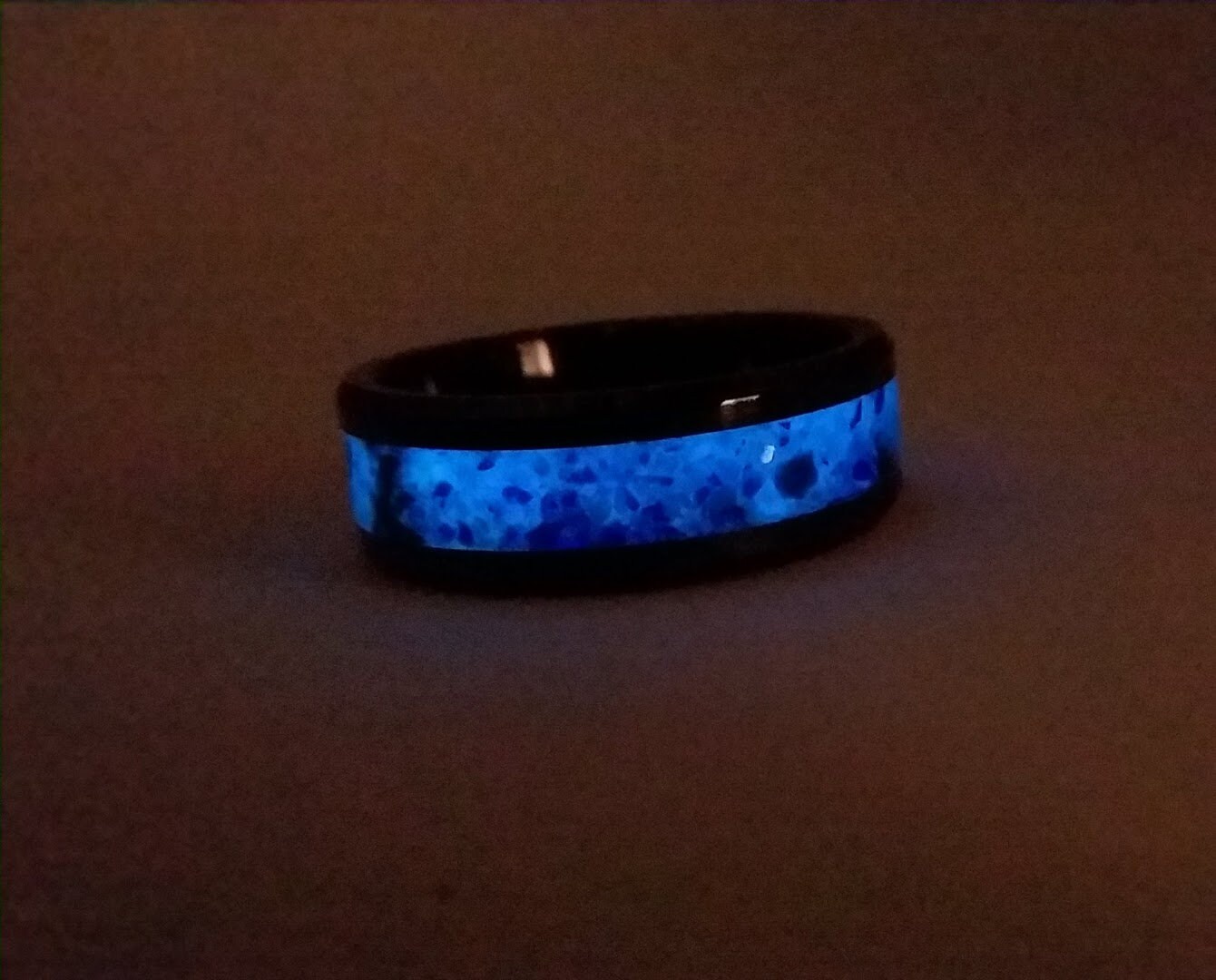 Glo black deals ring