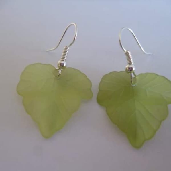 Boucles d'oreilles argent petite feuille de vigne