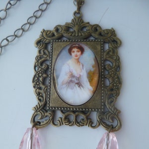 beautiful necklace baroque cabochon necklace woman renaissance pearls rose quartz 18*25m