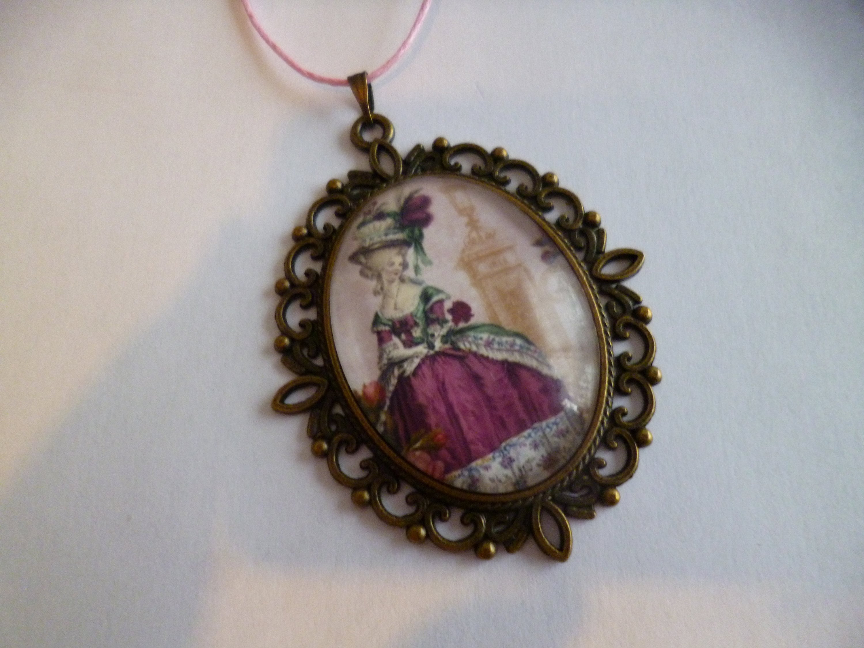 Broche Vintage En Bronze Avec Cabochon - Format 30x40mm - Style Shabby Chic - Neuf Sans Emballage
