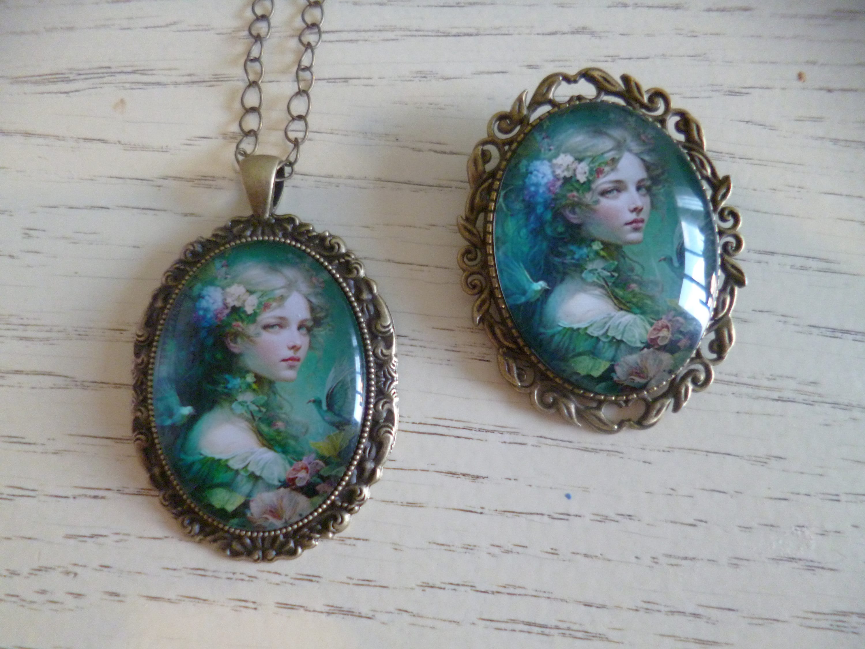 Grand Collier Sautoir Cabochon 30x40 Mm - Neuf Sans Emballage - Rose Bronze Acier - Style Shabby