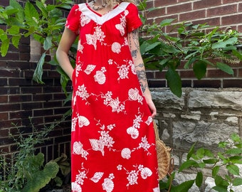 Vintage 70-80s  Hilo Hattie's Crimson Red and White Floral Hawaiian Maxi Dress